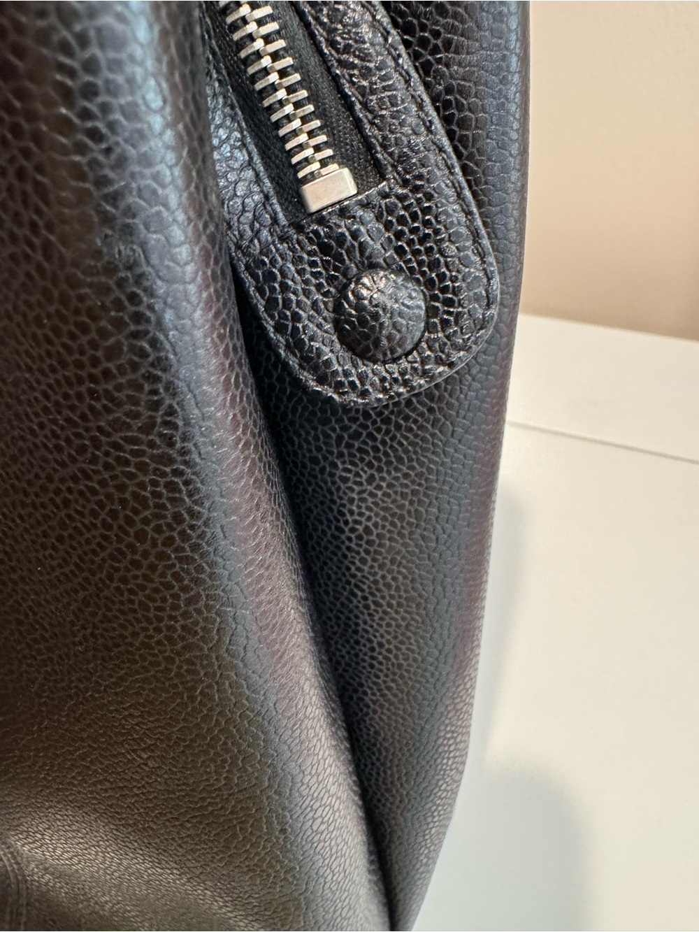 CHANEL Black Pebbled Leather Shoulder Tote - Picture 6 of 13